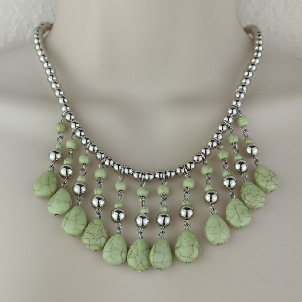 Silver Bead & Light Green Faux Crackle Stone & Silver Bead Fringe Necklace